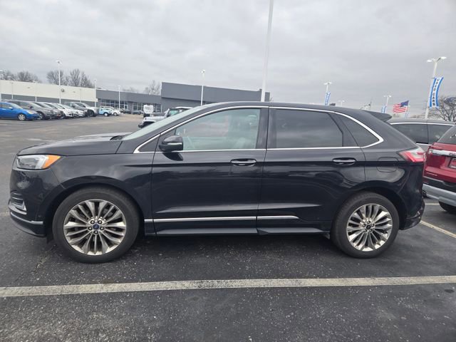 Certified 2021 Ford Edge Titanium w/ Equipment Group 301A AWD/4WD image 2