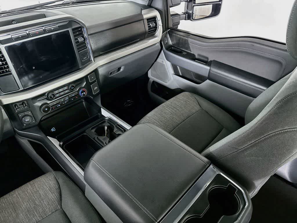Certified 2024 Ford F250 XLT w/ XLT Premium Package AWD/4WD image 11