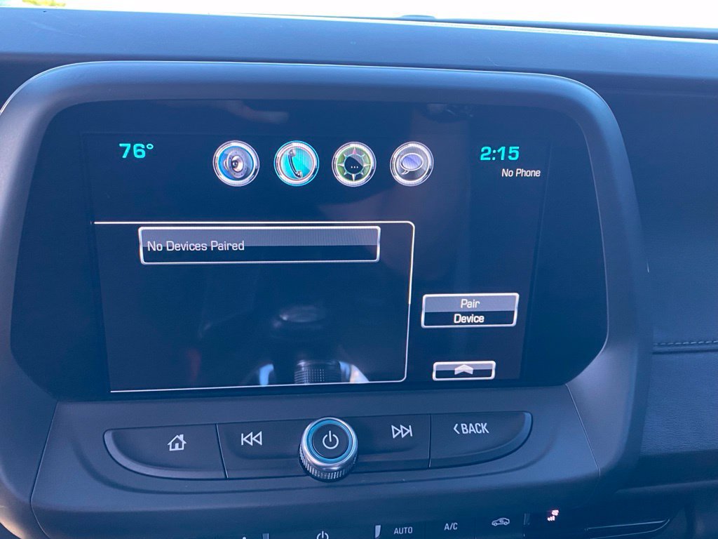 Used 2017 Chevrolet Camaro LT w/ Technology Package RWD image 14