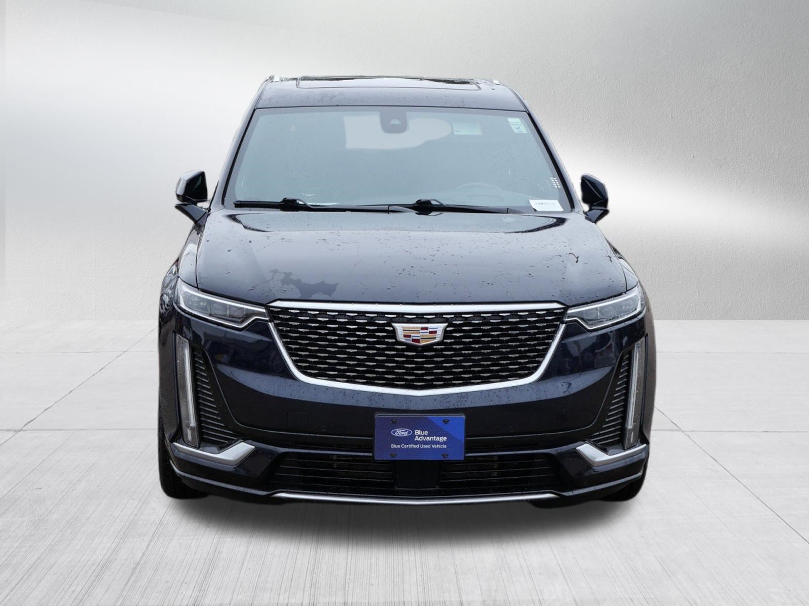 Used 2021 Cadillac XT6 Premium Luxury w/ Platinum Package AWD/4WD image 2