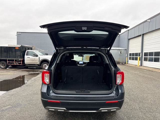 Certified 2023 Ford Explorer XLT w/ Equipment Group 202A AWD/4WD image 10