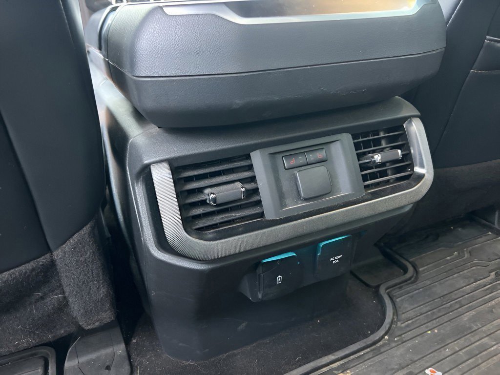 Certified 2021 Ford F150 Platinum w/ Equipment Group 701A High image 26