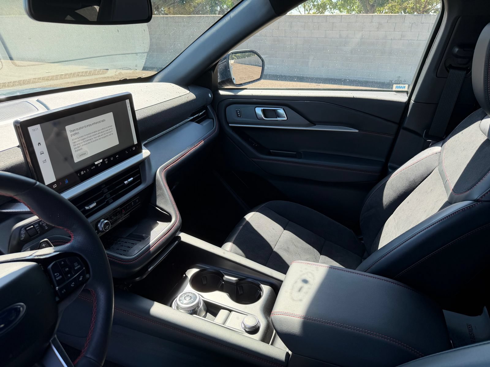Certified 2025 Ford Explorer ST AWD/4WD image 14