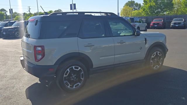 Certified 2024 Ford Bronco Sport Outer Banks w/ Tech Package AWD/4WD image 9