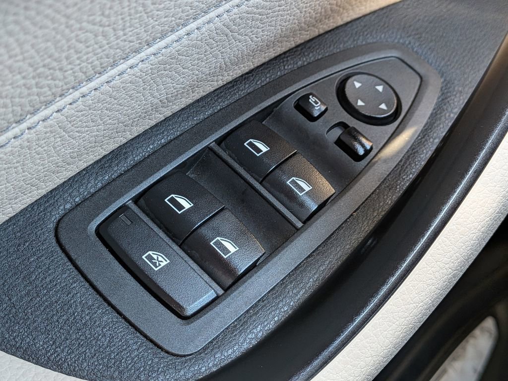 Used 2019 BMW X2 xDrive28i w/ Convenience Package image 26