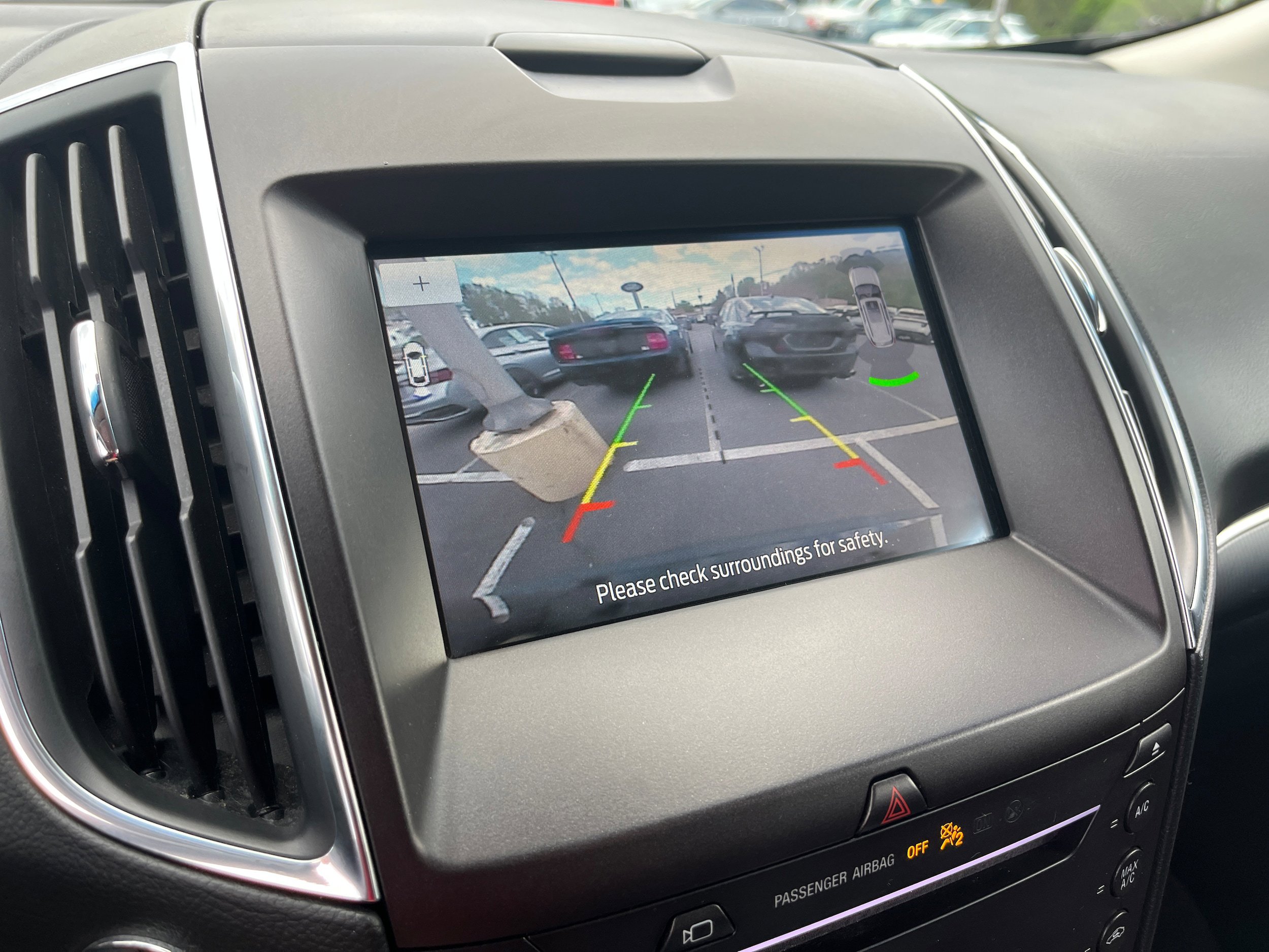 Certified 2019 Ford Edge Titanium w/ Equipment Group 301A AWD/4WD image 18