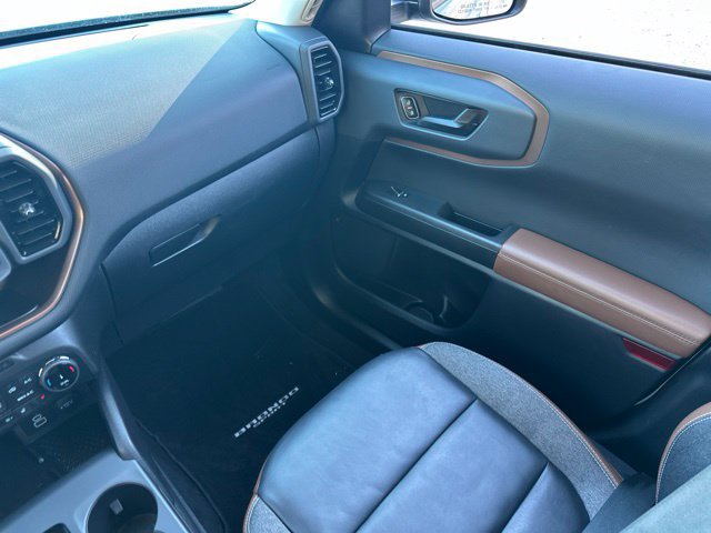 Certified 2023 Ford Bronco Sport Outer Banks w/ Tech Package AWD/4WD image 21