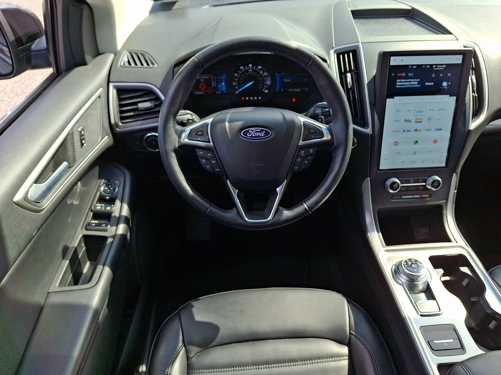 Certified 2023 Ford Edge SEL w/ Convenience Package AWD/4WD image 12