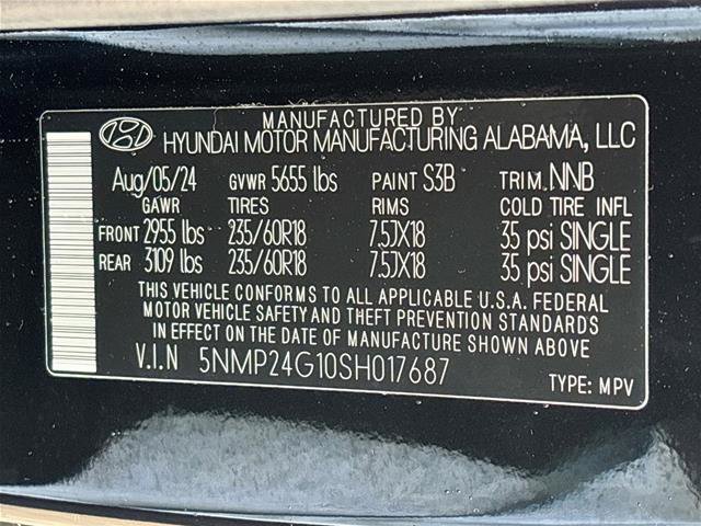 Used 2025 Hyundai Santa Fe SEL FWD image 32