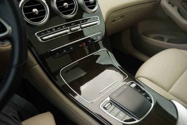 Used 2022 Mercedes-Benz GLC 300 image 28