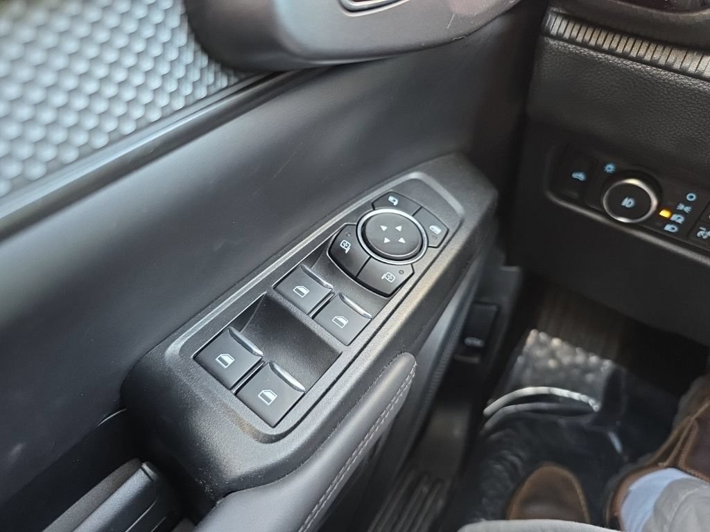 Certified 2025 Ford Ranger Raptor AWD/4WD image 26