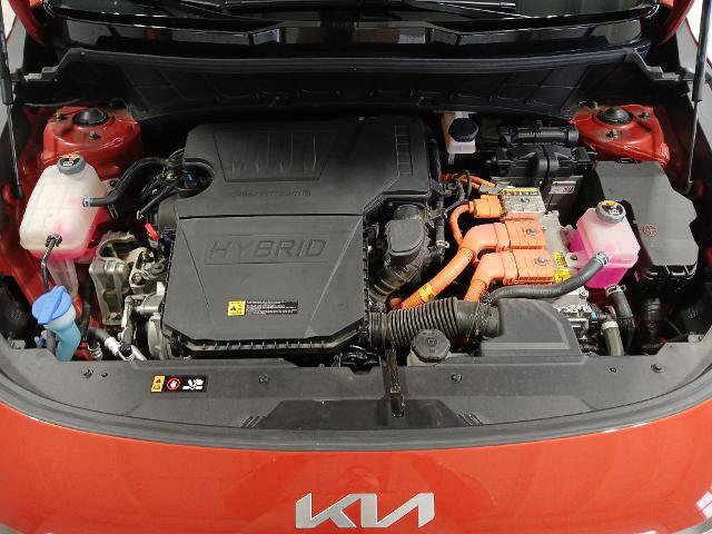 Used 2023 Kia Niro SX image 18