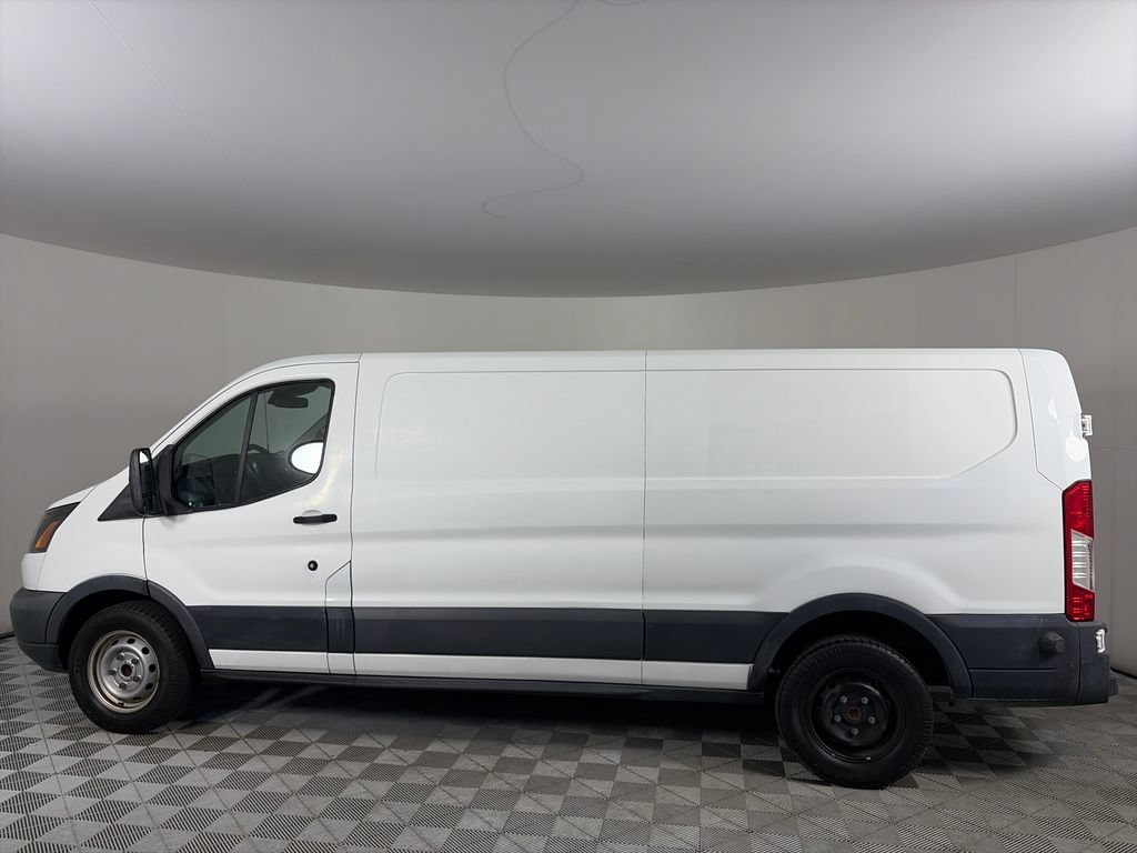 Certified 2018 Ford Transit 350 148 Low Roof RWD image 4