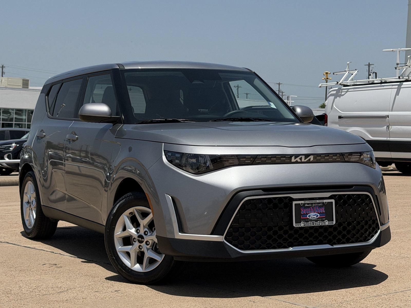 Used 2025 Kia Soul LX w/ LX Technology Package FWD video 2