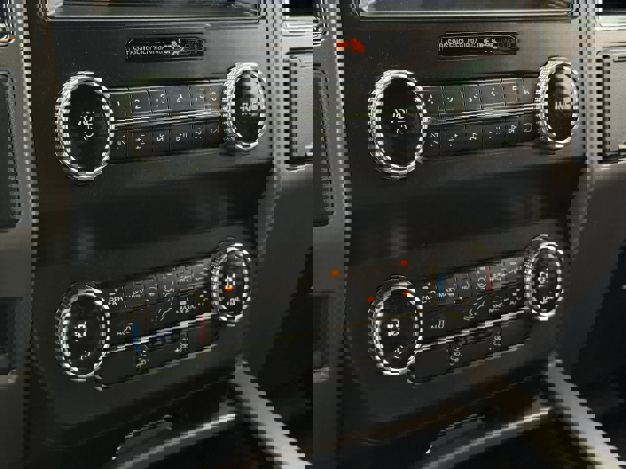 Certified 2021 Ford Expedition Max XLT image 20