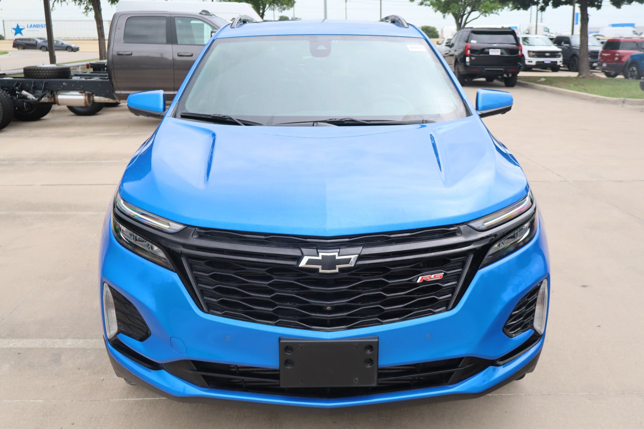 Used 2024 Chevrolet Equinox RS AWD/4WD image 9