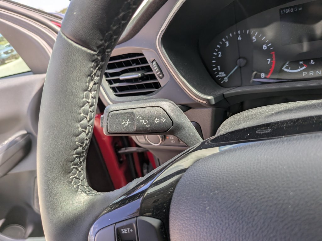 Certified 2022 Ford Escape SE w/ SE Sport Appearance Package FWD image 31