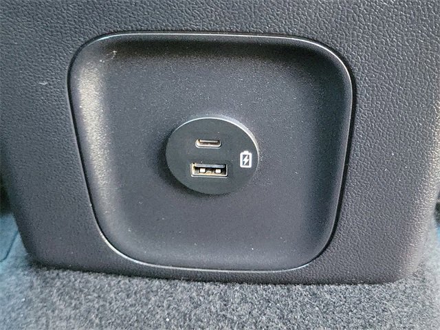 Certified 2021 Ford Escape SE image 25