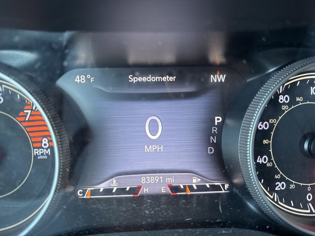 Used 2019 Jeep Cherokee Limited AWD/4WD image 16