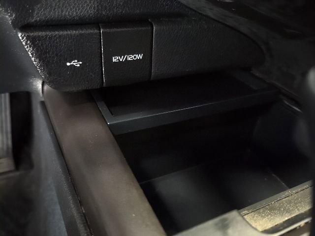 Used 2023 Toyota Camry SE FWD image 23