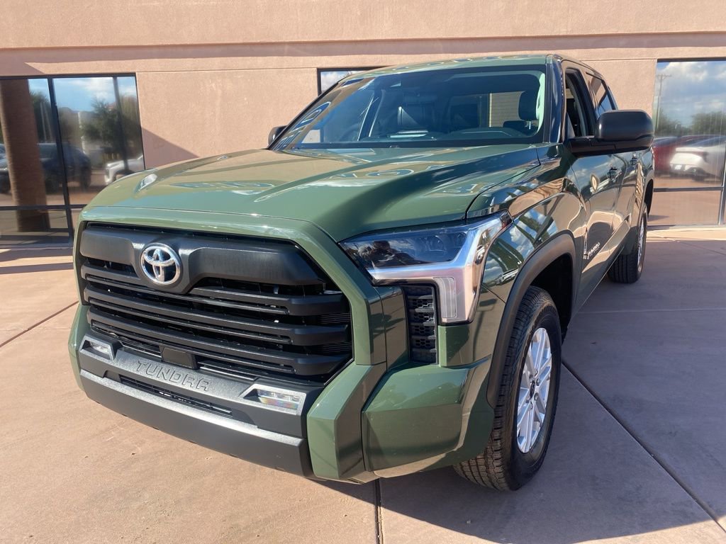 Used 2023 Toyota Tundra SR5 w/ SR5 Premium Package RWD image 2