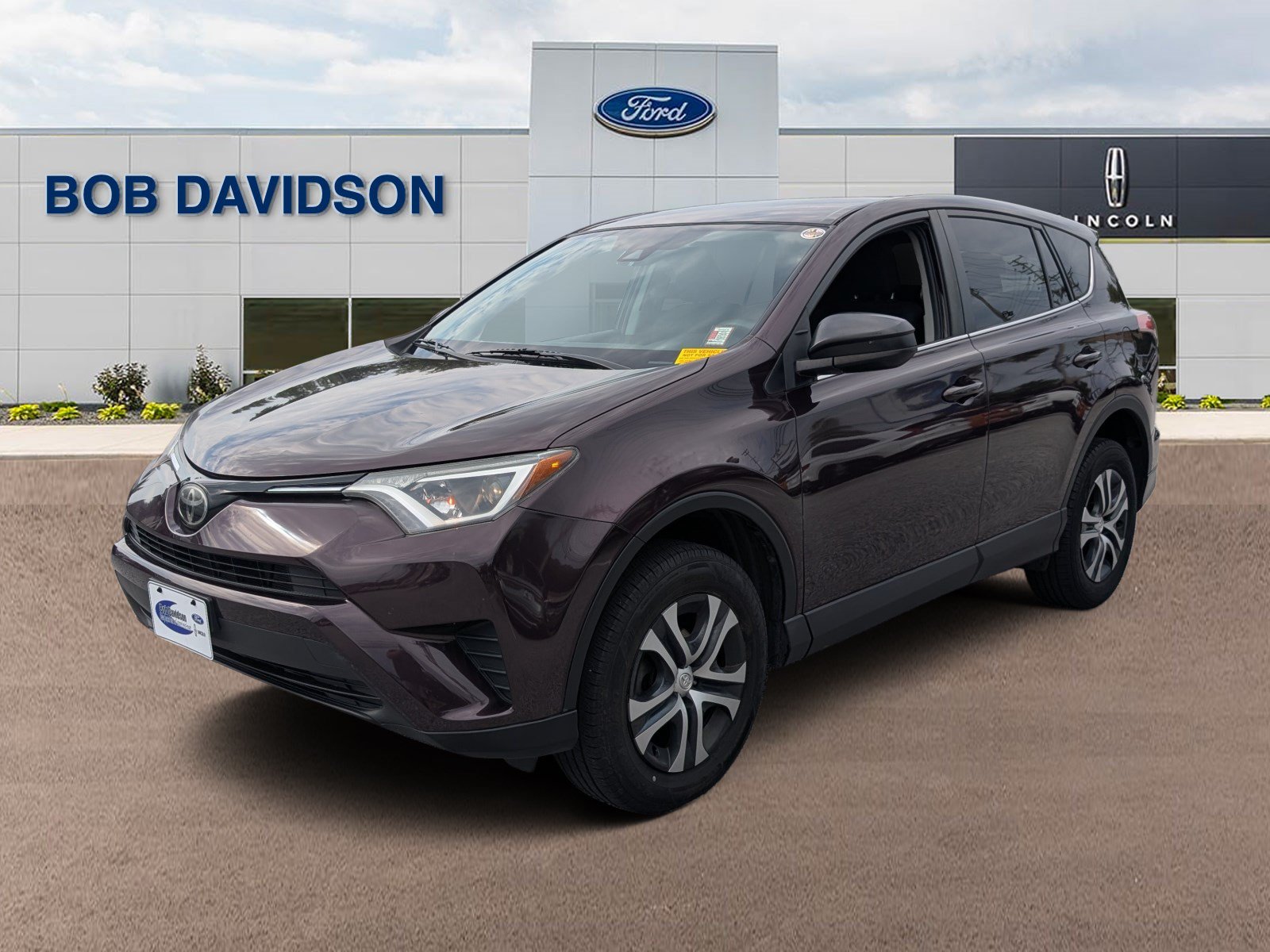 Used 2018 Toyota RAV4 LE w/ Carpet Mat Package AWD/4WD image 1