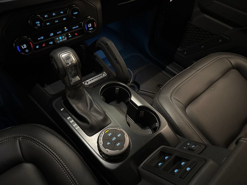 Certified 2025 Ford Bronco Badlands AWD/4WD image 15