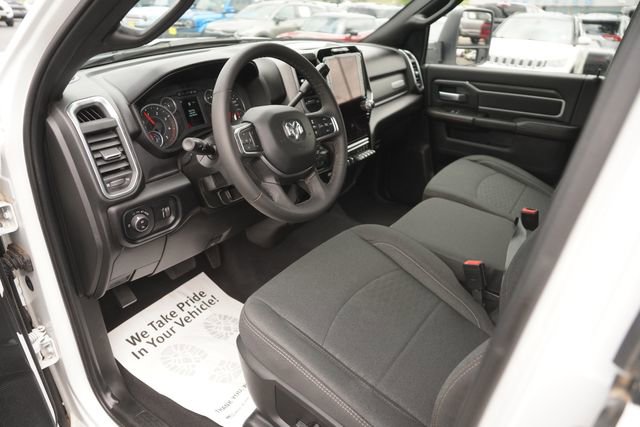 Used 2025 RAM 2500 Big Horn AWD/4WD image 8