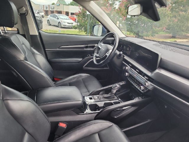 Used 2024 Kia Telluride S w/ S Sunroof Package FWD image 28