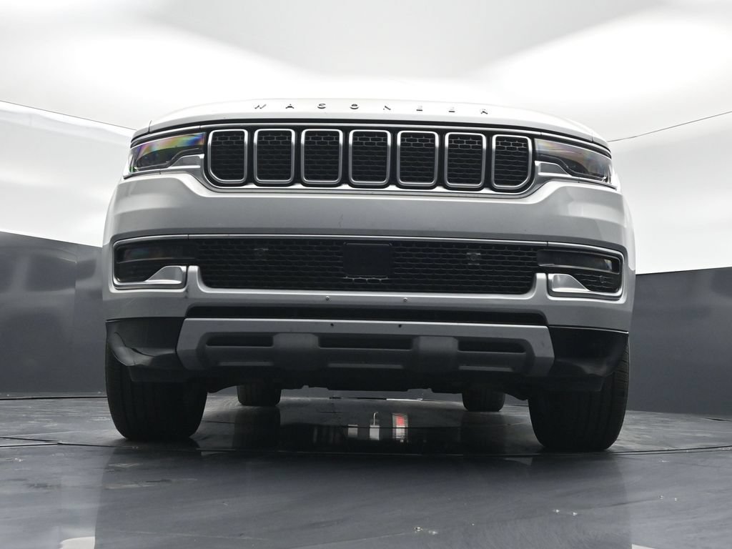 Used 2025 Jeep Wagoneer Series II AWD/4WD image 48