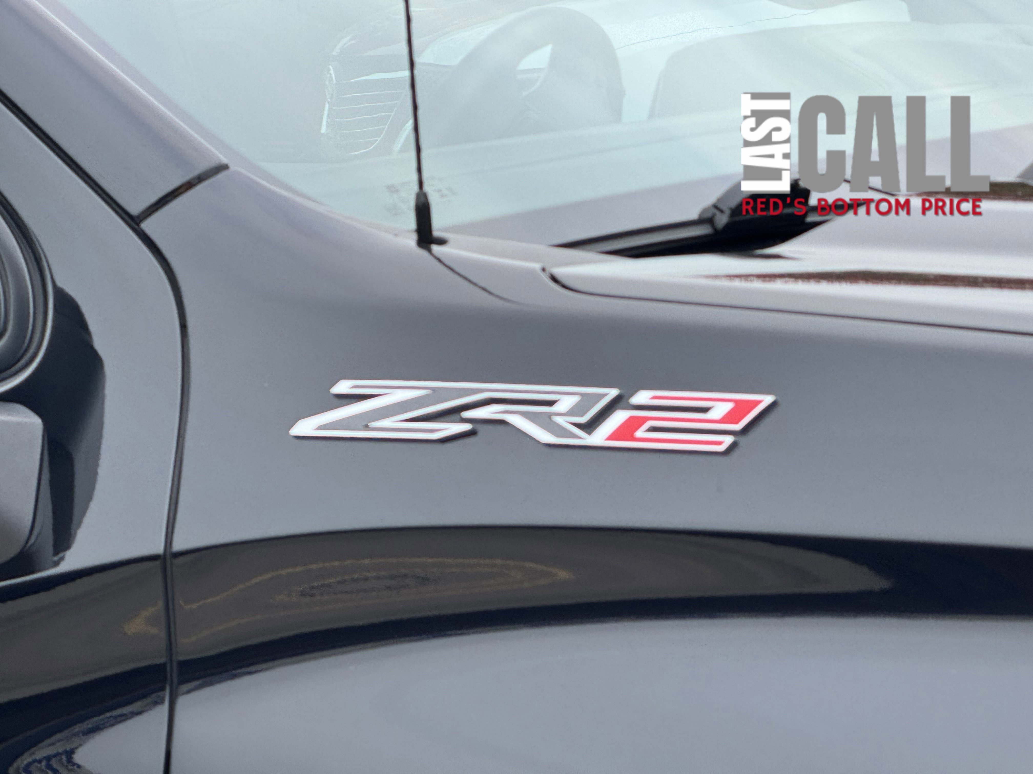 Used 2024 Chevrolet Silverado 1500 ZR2 w/ Technology Package image 9