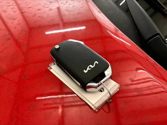 Used 2023 Kia Soul LX w/ LX Technology Package FWD image 9