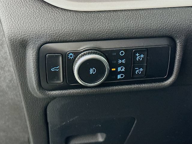 Certified 2023 Ford Explorer XLT w/ Equipment Group 202A AWD/4WD image 16