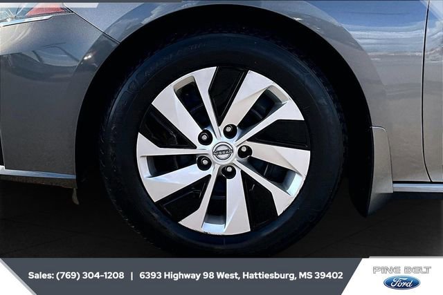 Used 2023 Nissan Altima 2.5 S image 9