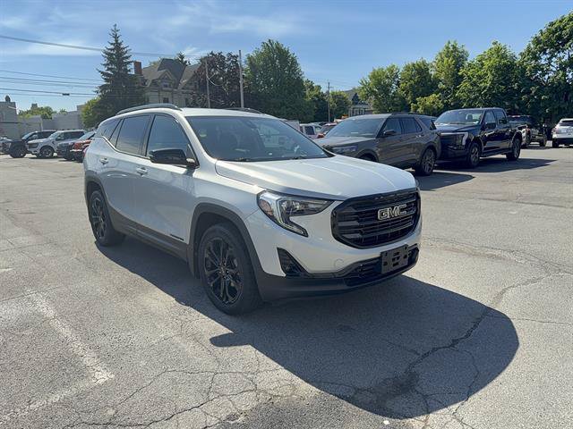 Used 2020 GMC Terrain SLT w/ Preferred Package AWD/4WD image 13