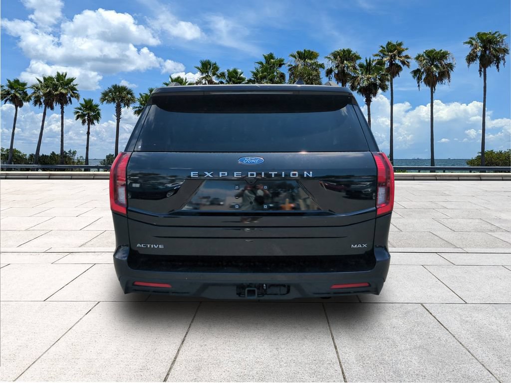 Certified 2025 Ford Expedition Max Active AWD/4WD image 6