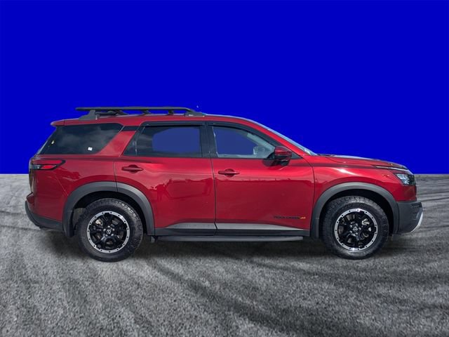 Used 2024 Nissan Pathfinder Rock Creek AWD/4WD image 3