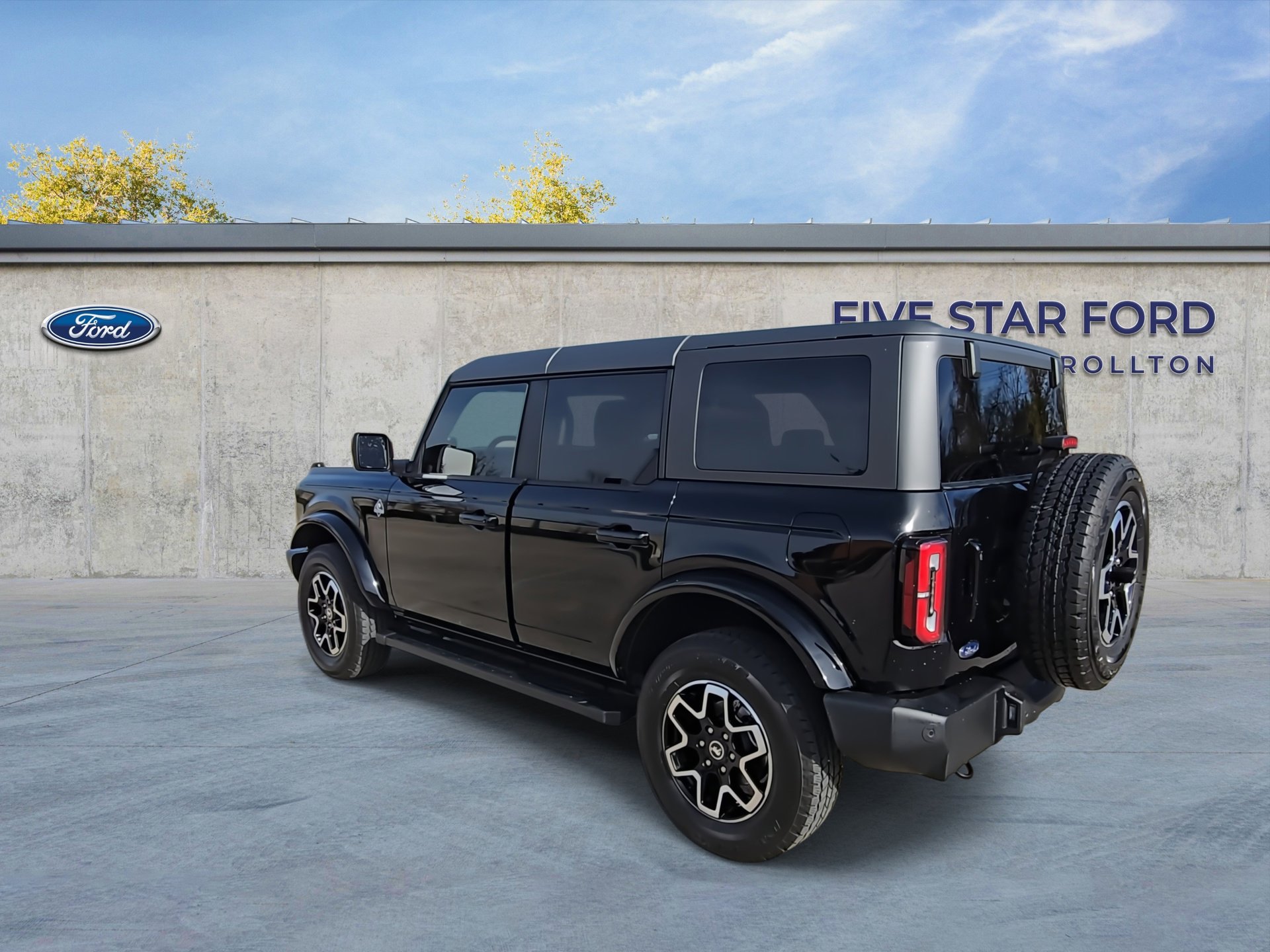 Certified 2024 Ford Bronco Outer Banks image 7