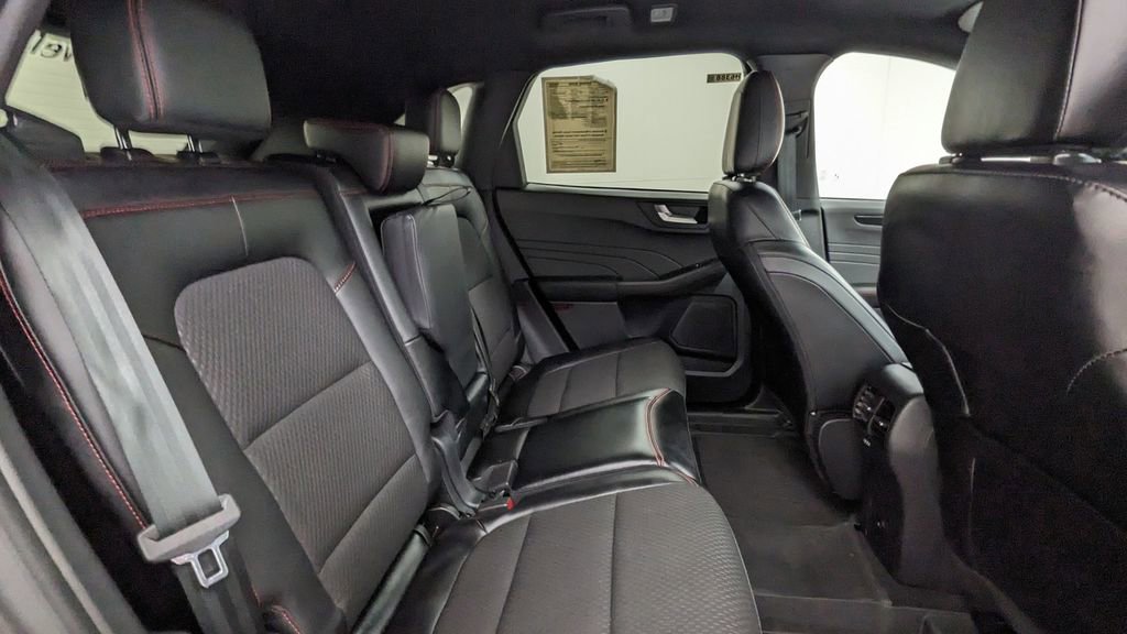 Certified 2024 Ford Escape ST-Line w/ Equipment Group 301A image 35