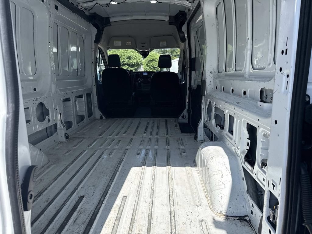 Certified 2023 Ford Transit 250 Medium Roof RWD image 6