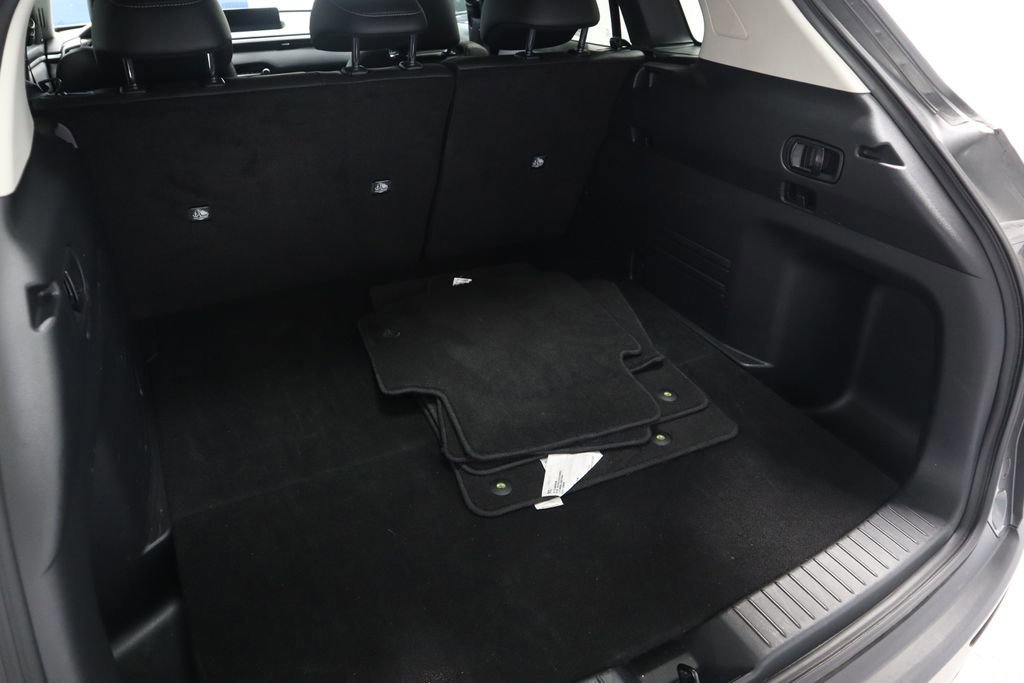 Used 2025 MAZDA CX-50 AWD 2.5 S w/ Premium Package image 18