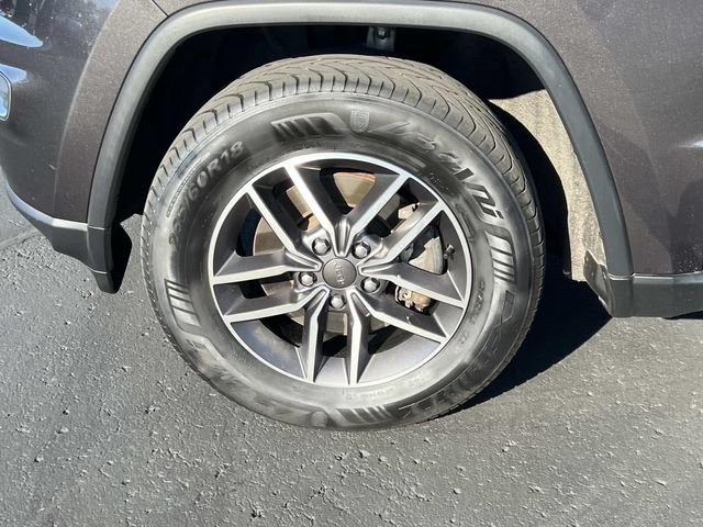 Used 2021 Jeep Grand Cherokee Limited AWD/4WD image 10