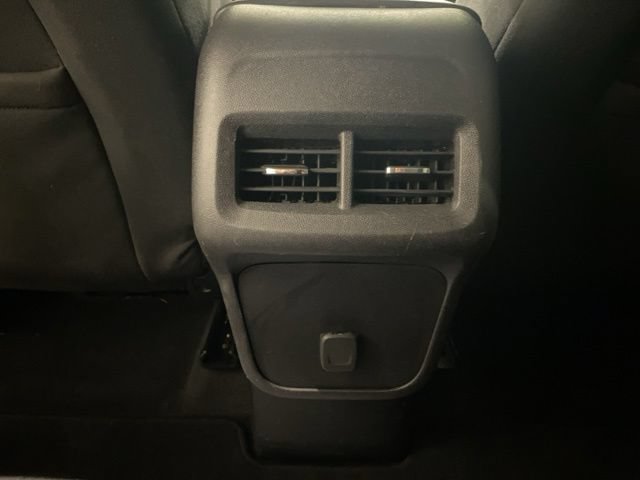 Used 2018 Chevrolet Equinox LT AWD/4WD image 32