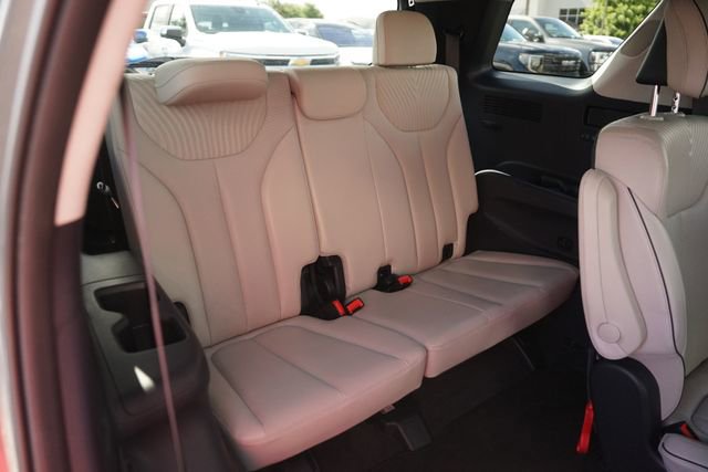 Used 2023 Hyundai Palisade Calligraphy FWD image 16