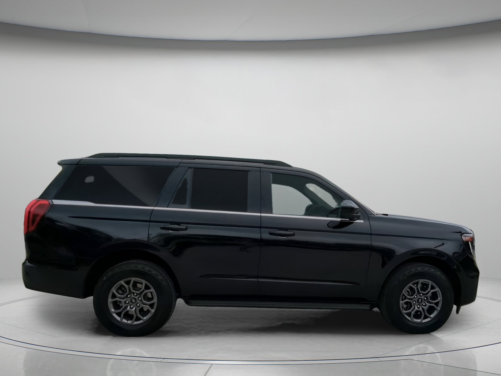 Certified 2025 Ford Expedition Active image 31