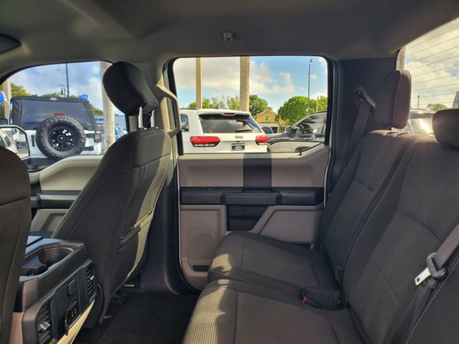 Certified 2018 Ford F150 XL w/ Equipment Group 101A Mid image 28