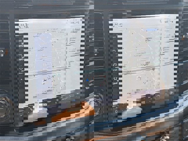 Certified 2022 Ford F150 Platinum w/ Equipment Group 701A High image 18