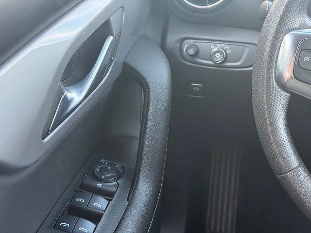 Used 2024 Chevrolet Blazer LT w/ Convenience Package FWD image 18