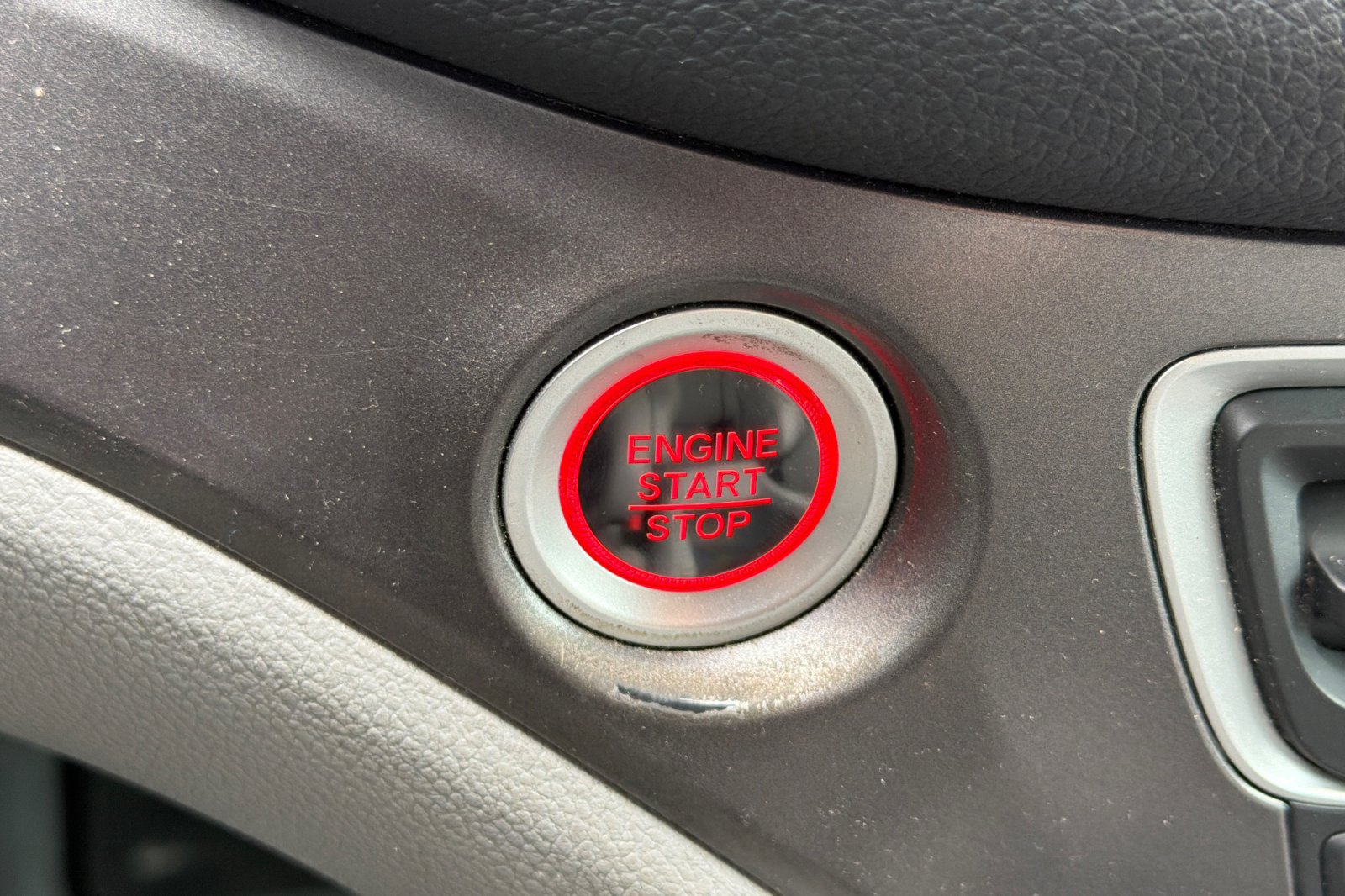 Used 2017 Honda Ridgeline RTL-T image 23