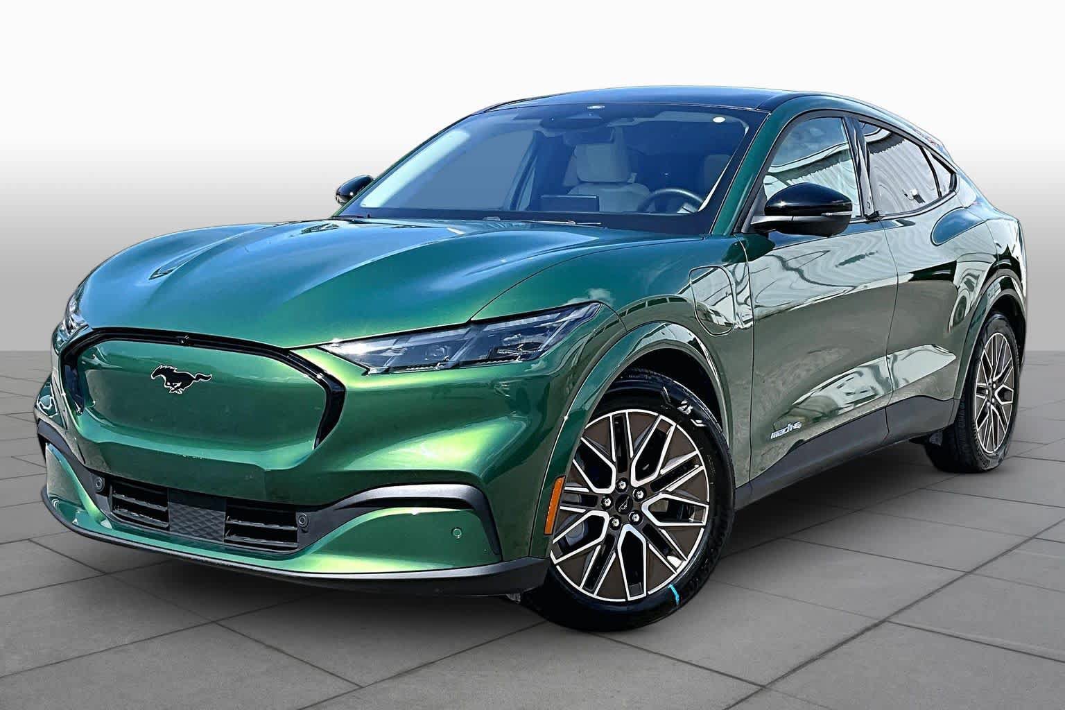 Certified 2025 Ford Mustang Mach-E Premium AWD/4WD image 34